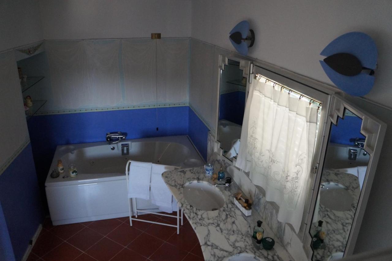 Palazzo Bernardini Bed & Breakfast *