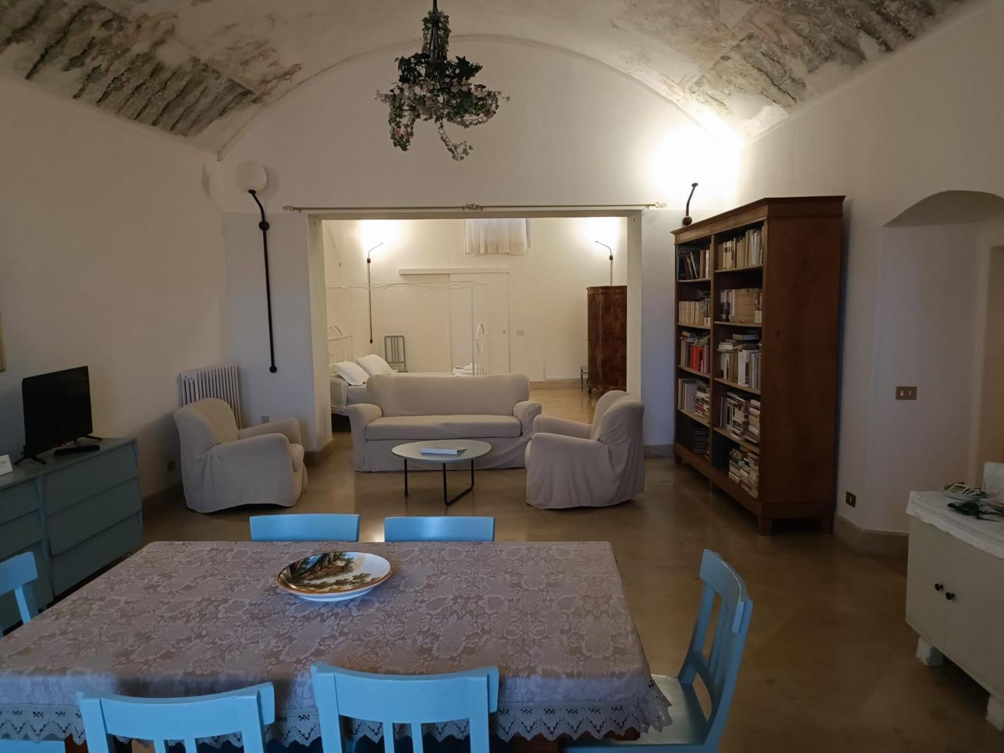 Palazzo Bernardini Bed & Breakfast